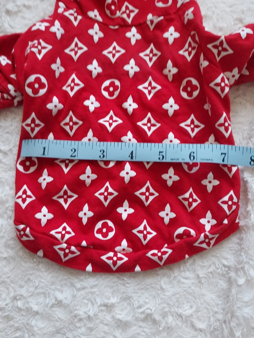 Red Patterned Dog Hoodie - Stylish Pet Sweatshirt XS - Picture 3 of 4